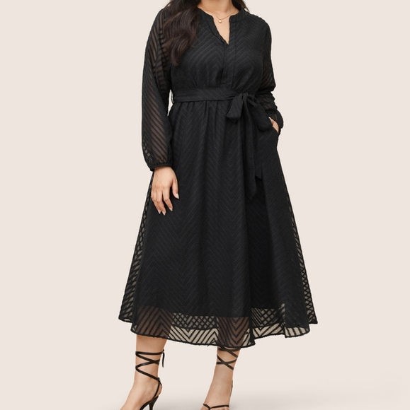 BloomChic Dresses & Skirts - Bloomchic Solid Geometric Pocket Mesh Lantern Sleeve Belted Dress